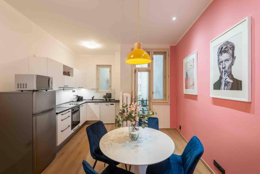 Apartamento Colourful Modern Flat / Balcony / Charles Bridge *